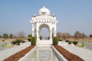 Fatima Jinnah Park Ruang Hijau Terbesar di Islamabad yang Menyegarkan